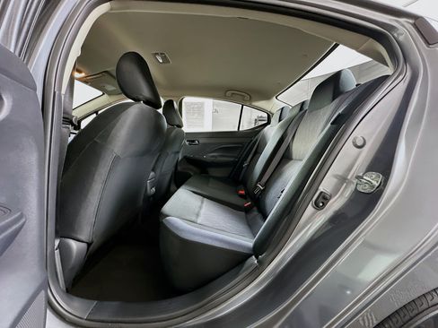 Used 2025 Nissan Versa SV FWD image 26