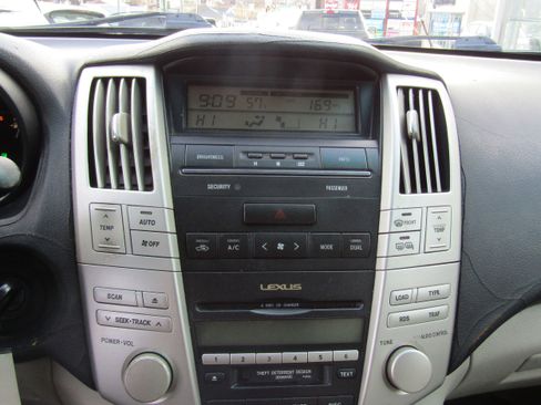 Used 2004 Lexus RX 330 AWD image 14