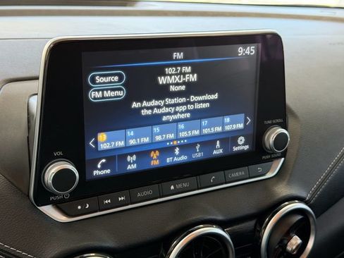 Used 2024 Nissan Sentra SV FWD image 19