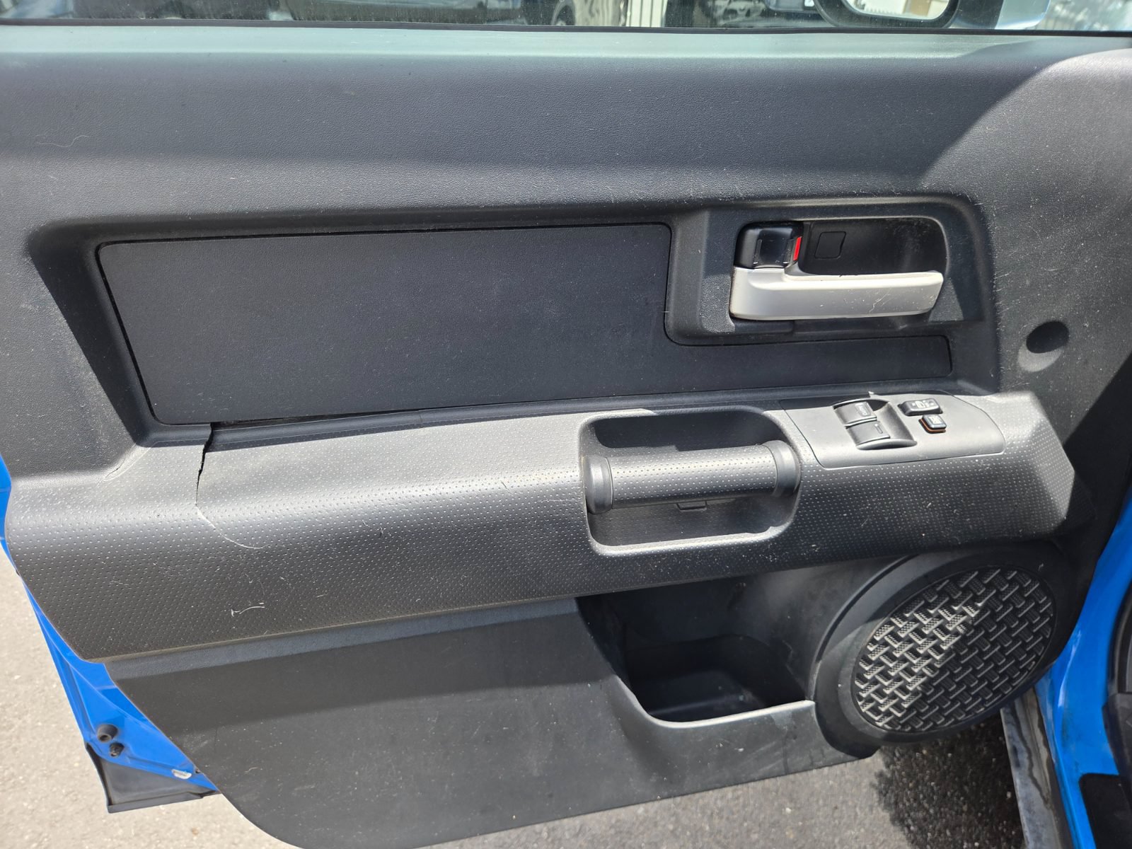 Used 2007 Toyota FJ Cruiser 2WD image 5