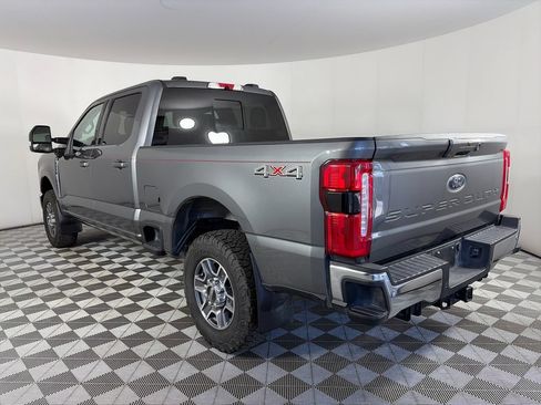 Used 2024 Ford F250 Lariat AWD/4WD image 5