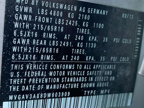 Used 2013 Volkswagen Tiguan S FWD image 25