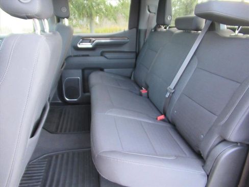 Certified 2024 Chevrolet Silverado 1500 LT image 26