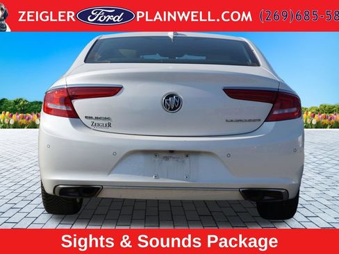 Used 2017 Buick LaCrosse Essence w/ Sun and Shade Package FWD image 4