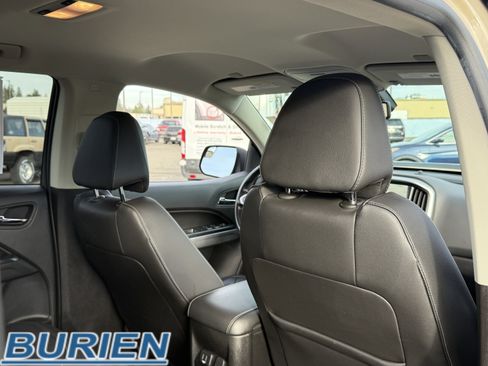 Used 2021 Chevrolet Colorado ZR2 w/ Colorado ZR2 Bison Edition image 22