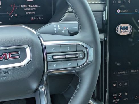 New 2026 GMC Acadia Elevation w/ Elevation Premium Package AWD/4WD image 17
