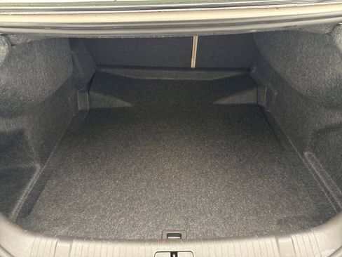 Used 2014 Buick LaCrosse Leather image 19