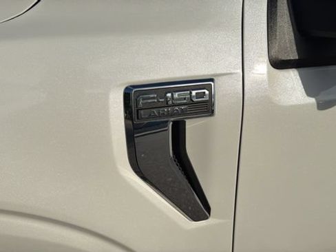 Used 2024 Ford F150 Lariat w/ Tow/Haul Package AWD/4WD image 38