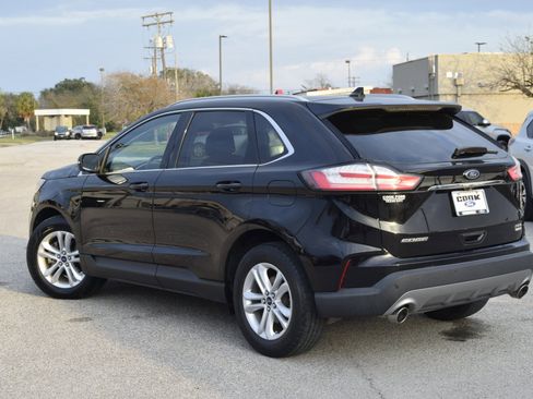 Used 2019 Ford Edge SEL w/ Equipment Group 201A image 4