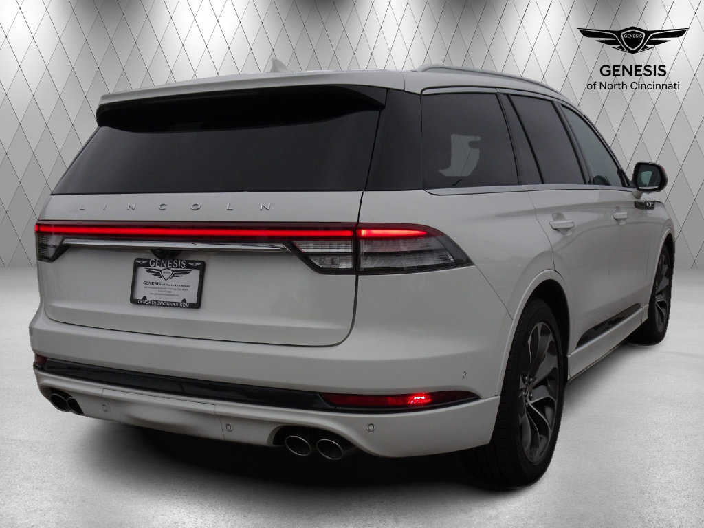 Used 2023 Lincoln Aviator Grand Touring w/ Equipment Group 301A AWD/4WD image 5