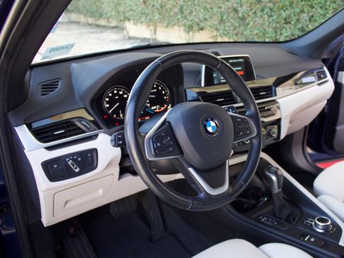 Used 2019 BMW X1 sDrive28i w/ Convenience Package FWD image 17