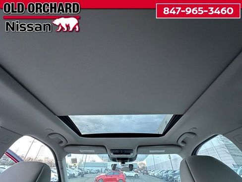 Used 2023 Nissan Rogue SL w/ SL Premium Package AWD/4WD image 14