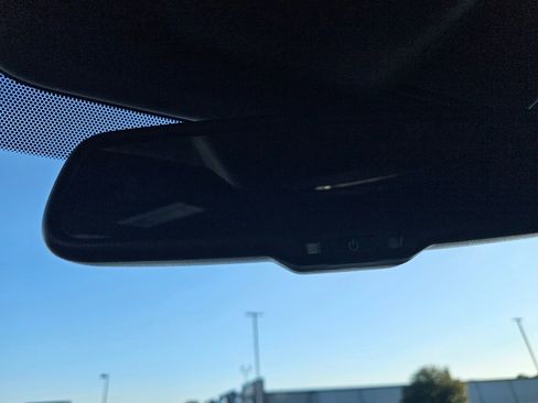 New 2026 Nissan Armada SL image 34