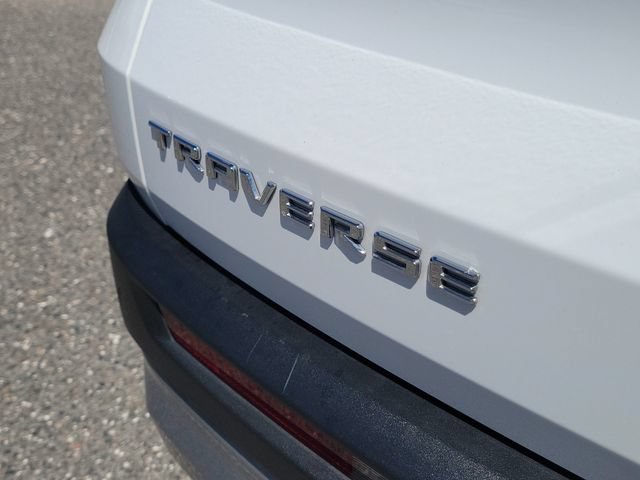 Certified 2026 Chevrolet Traverse LT w/ Driver Confidence Package FWD image 7