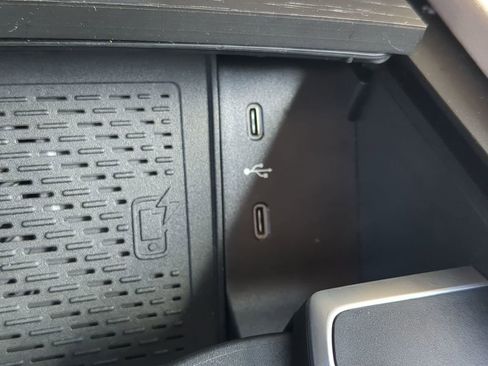 Certified 2024 Mercedes-Benz GLE 350 4MATIC w/ Driver Assistance Package image 10