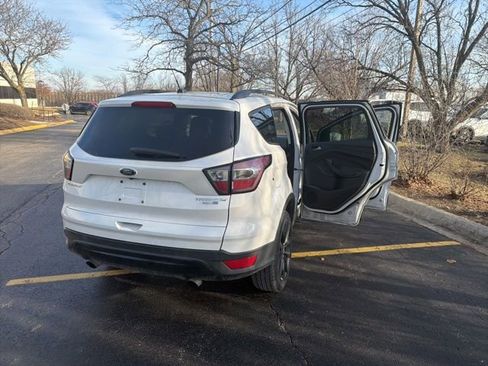 Used 2017 Ford Escape Titanium image 8