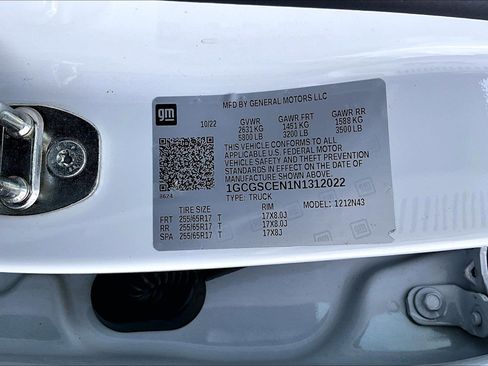 Used 2022 Chevrolet Colorado LT w/ Luxury Package image 12