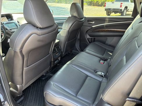 Used 2019 Acura MDX w/ Technology Package AWD/4WD image 12