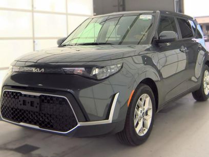 Used 2025 Kia Soul LX w/ LX Technology Package