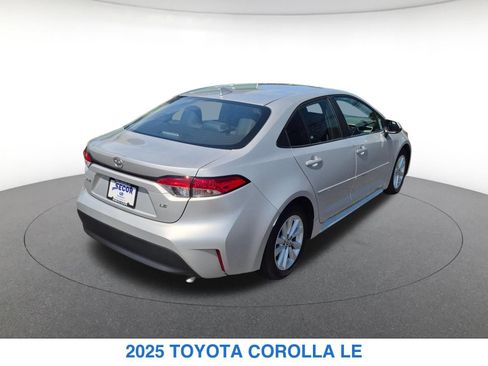 Used 2025 Toyota Corolla LE w/ LE Premium Package FWD image 6