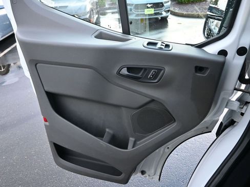 Used 2023 Ford Transit 350 XLT image 13