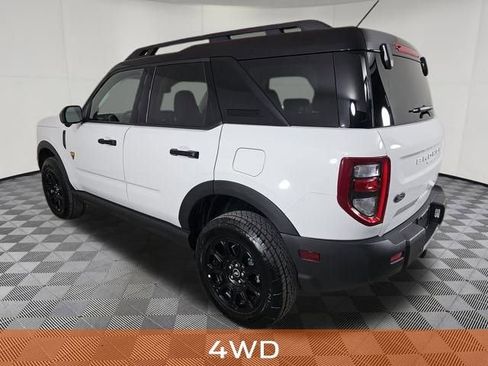 Used 2025 Ford Bronco Sport Badlands AWD/4WD image 4