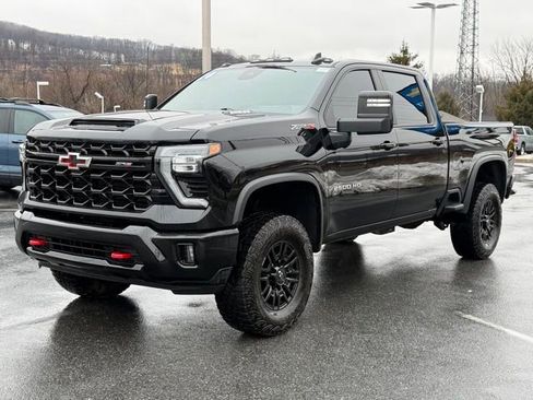 Certified 2024 Chevrolet Silverado 2500 ZR2 w/ Technology Package image 13