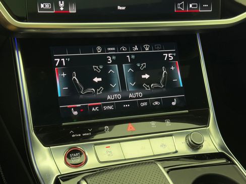 Used 2021 Audi S7 Prestige w/ Prestige Package image 23