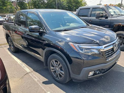 Used 2017 Honda Ridgeline Sport image 6