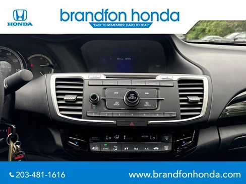 Used 2016 Honda Accord LX image 19