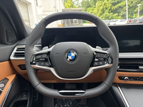 Used 2026 BMW 330i xDrive Sedan w/ Convenience Package AWD/4WD image 12