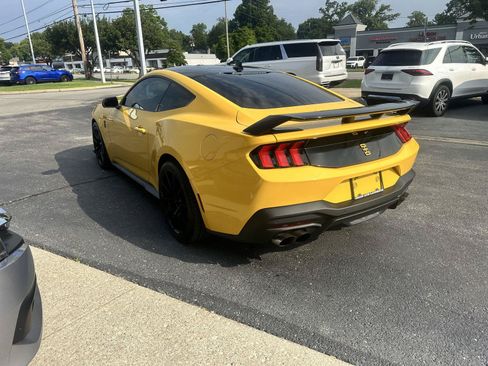 Used 2024 Ford Mustang GT Premium w/ GT Performance Package RWD image 5