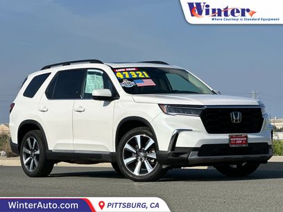 Used 2025 Honda Pilot Elite