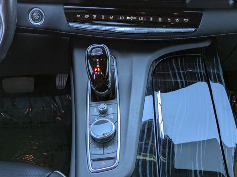 Used 2021 Cadillac Escalade Sport w/ Heavy-Duty Trailer Package image 17