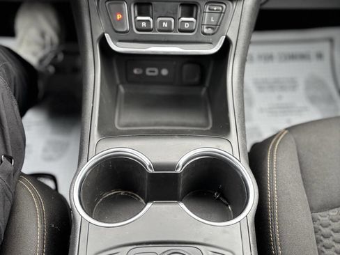 Used 2019 GMC Terrain SLE FWD image 14