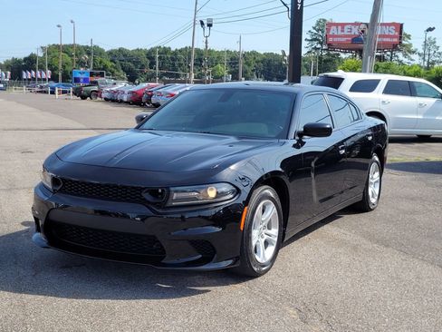 Used 2023 Dodge Charger SXT RWD image 12