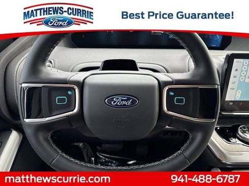New 2026 Ford Expedition Platinum w/ Platinum Ultimate Package AWD/4WD image 19