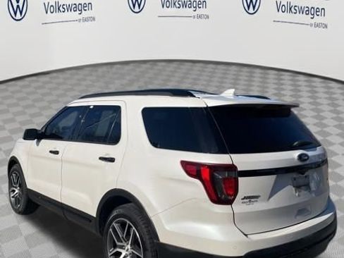 Used 2017 Ford Explorer Sport w/ Equipment Group 401A image 6