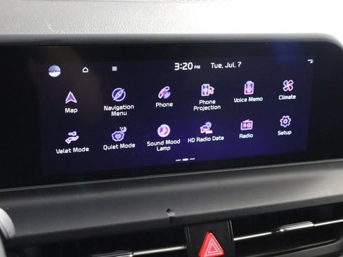 Used 2024 Kia Seltos EX FWD image 29