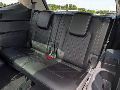 Used 2025 Volkswagen Atlas SEL Premium R-Line AWD/4WD image 29