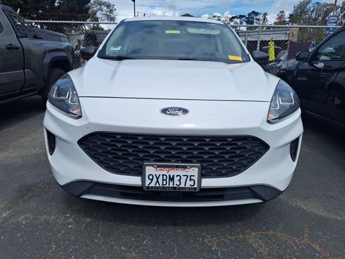Used 2020 Ford Escape S FWD image 2