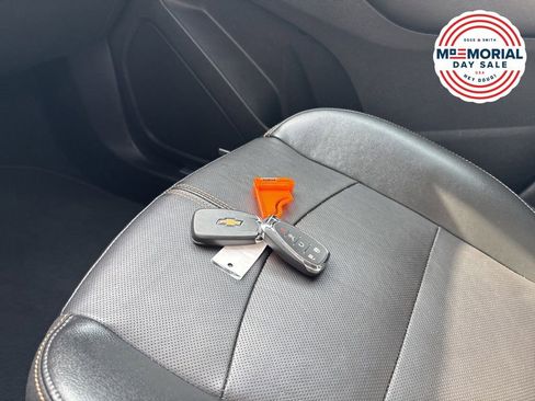 Used 2024 Chevrolet Equinox Premier AWD/4WD image 18