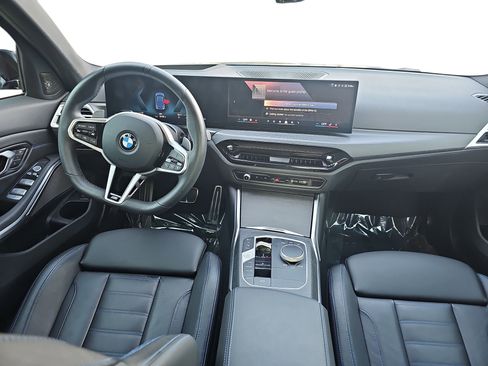 Certified 2025 BMW 330i Sedan w/ M Sport Package RWD image 10