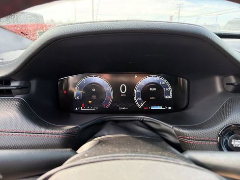 Used 2025 Jeep Compass Trailhawk w/ Trailhawk Elite Group AWD/4WD image 18