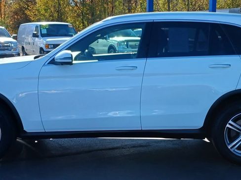 Used 2021 Mercedes-Benz GLC 300 4MATIC image 48