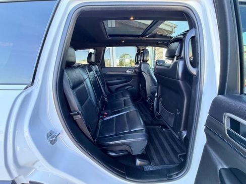 Used 2018 Jeep Grand Cherokee Limited w/ Luxury Group II AWD/4WD image 23