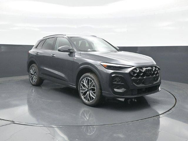New 2026 Audi Q5 Premium Plus AWD/4WD image 1