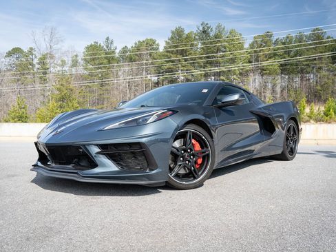 Used 2020 Chevrolet Corvette Stingray Premium Cpe w/ 3LT Preferred Equipment Group RWD image 5
