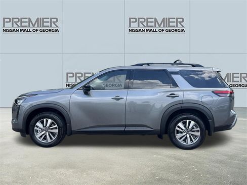 New 2026 Nissan Pathfinder SL FWD image 21
