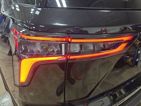 New 2026 Chevrolet Equinox LT image 35